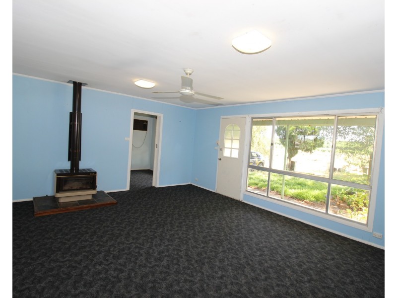 9 Foster Road, Waikerie SA 5330