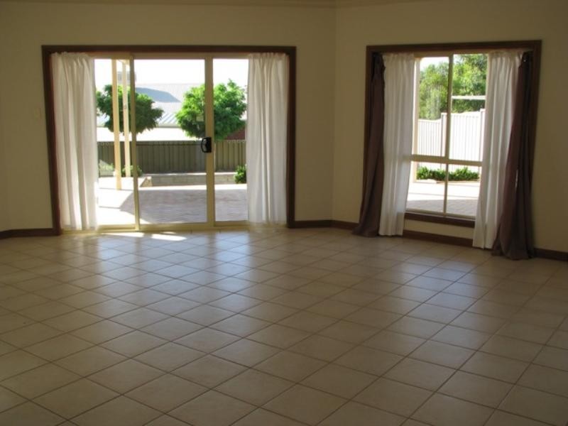 12 Jarvis Street, Berri SA 5343