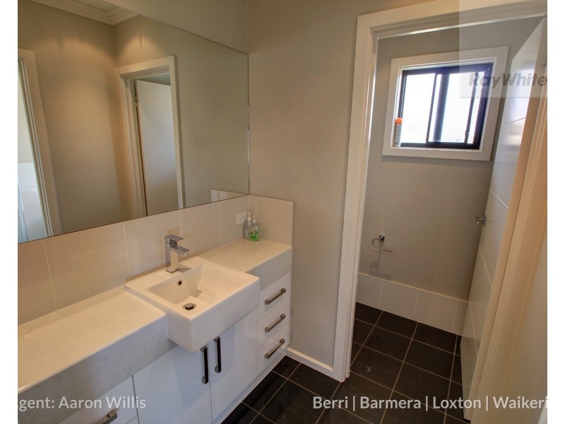 36 Phillips Road, Berri SA 5343