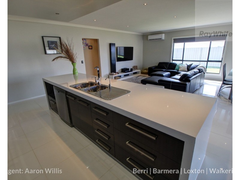 36 Phillips Road, Berri SA 5343