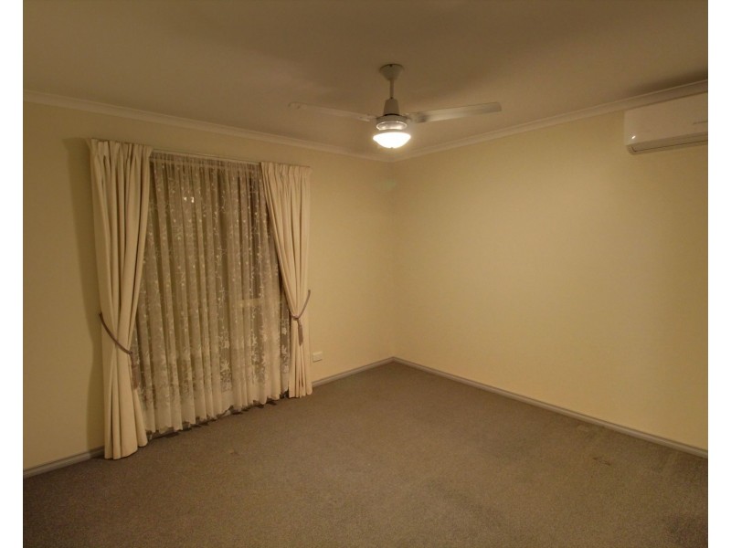 4 Nalara Avenue, Loxton SA 5333