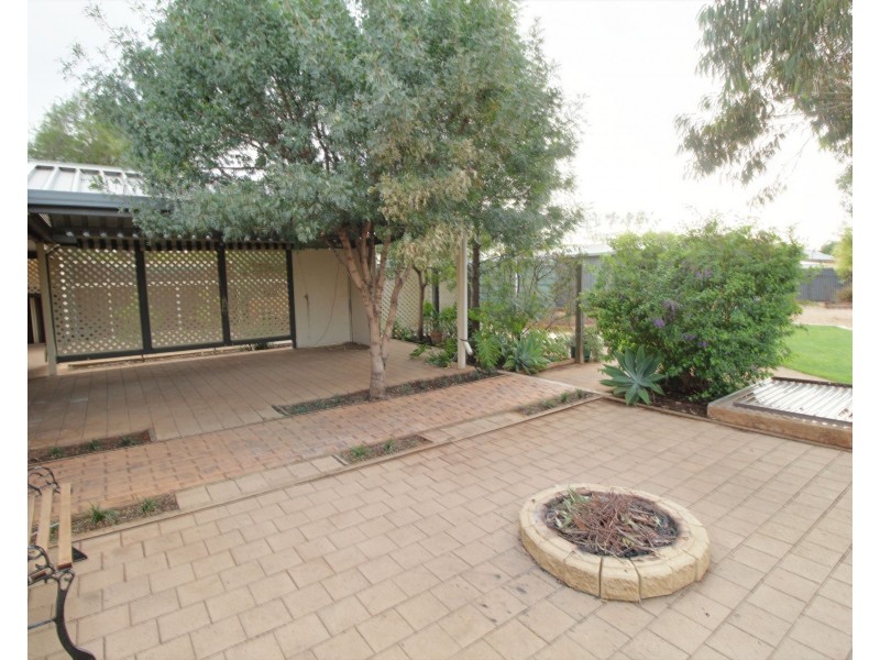 4 Nalara Avenue, Loxton SA 5333