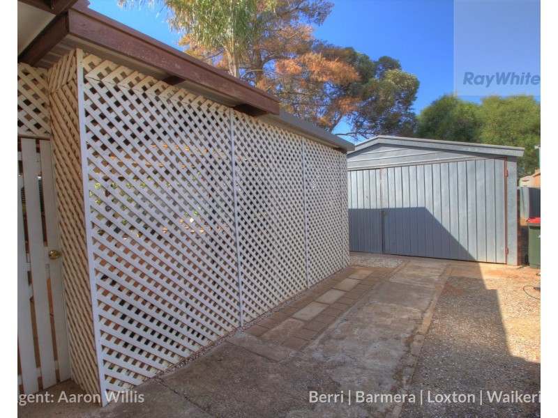 16 Collins Street, Barmera SA 5345