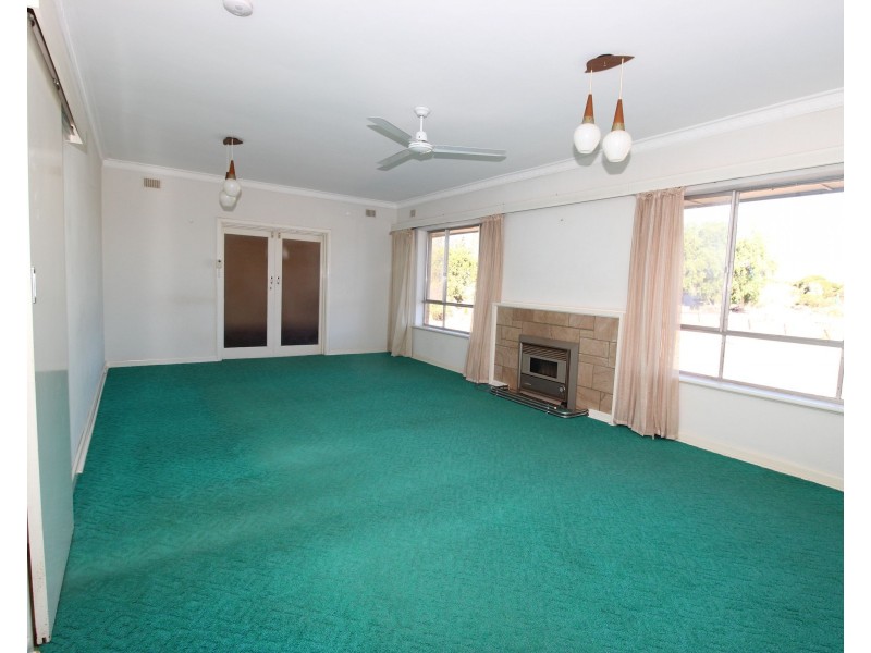 242 Medley Road, Waikerie SA 5330