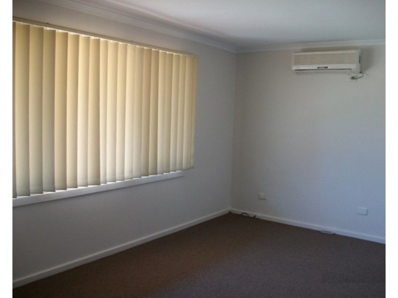 2 Don Elliott, Waikerie SA 5330