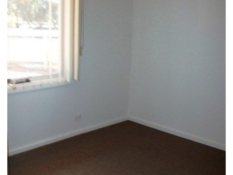 2 Don Elliott, Waikerie SA 5330