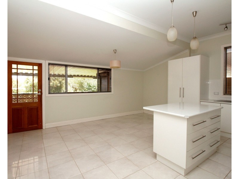 13 Dickerson Street, Barmera SA 5345