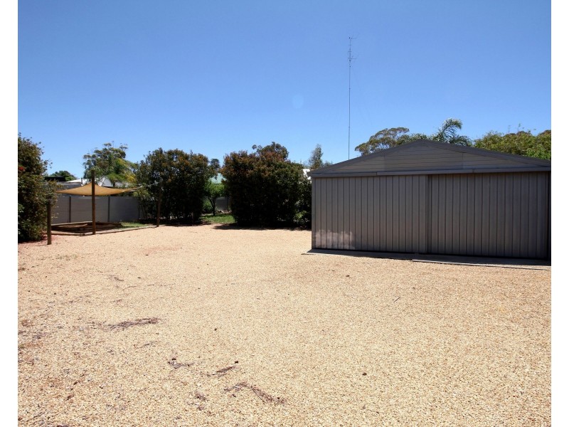 13 Dickerson Street, Barmera SA 5345