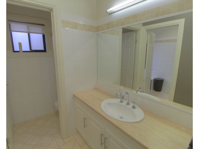 11 Nalara Avenue, Loxton SA 5333