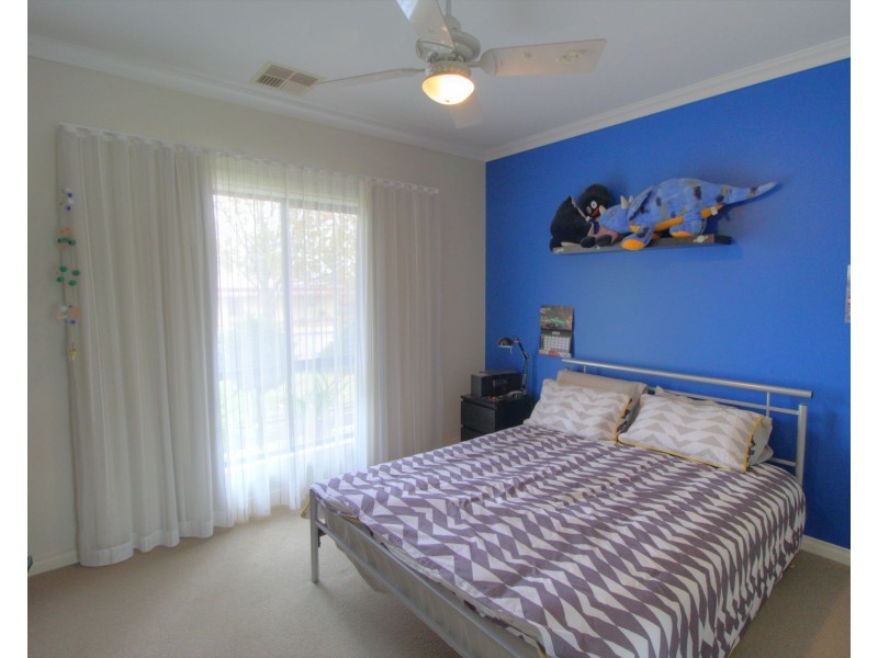 11 Nalara Avenue, Loxton SA 5333