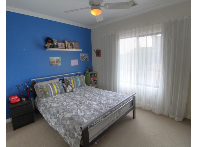 11 Nalara Avenue, Loxton SA 5333