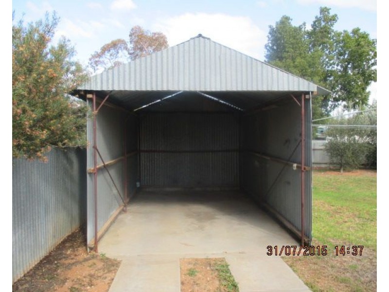 3 Clark Street, Berri SA 5343