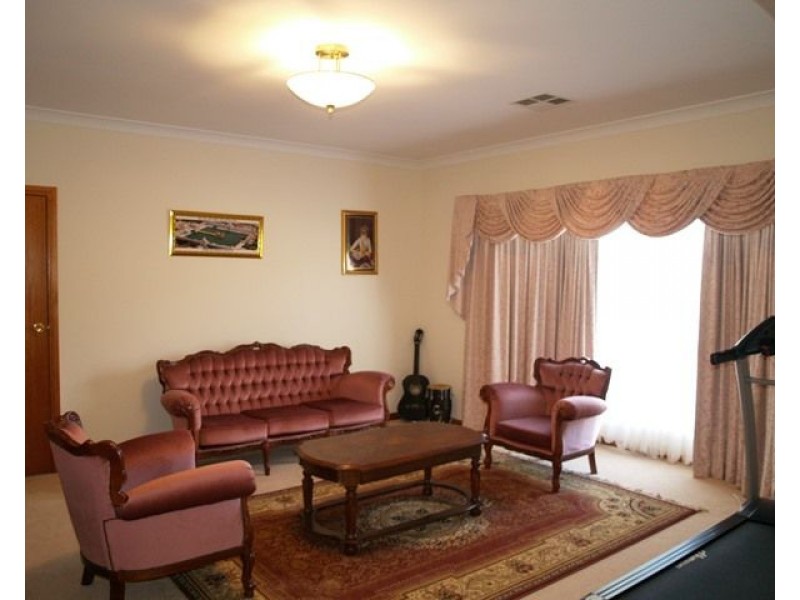 6 Wilton Court, Waikerie SA 5330