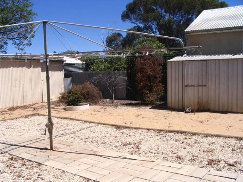 50 Tobruk Street, Loxton SA 5333