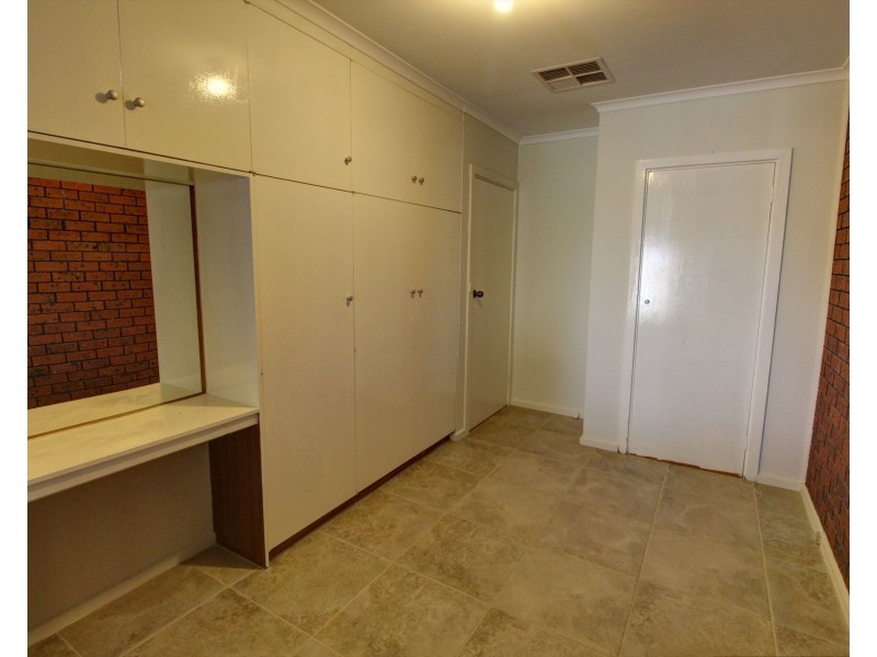 Unit 2, 4 Guy Street, Berri SA 5343