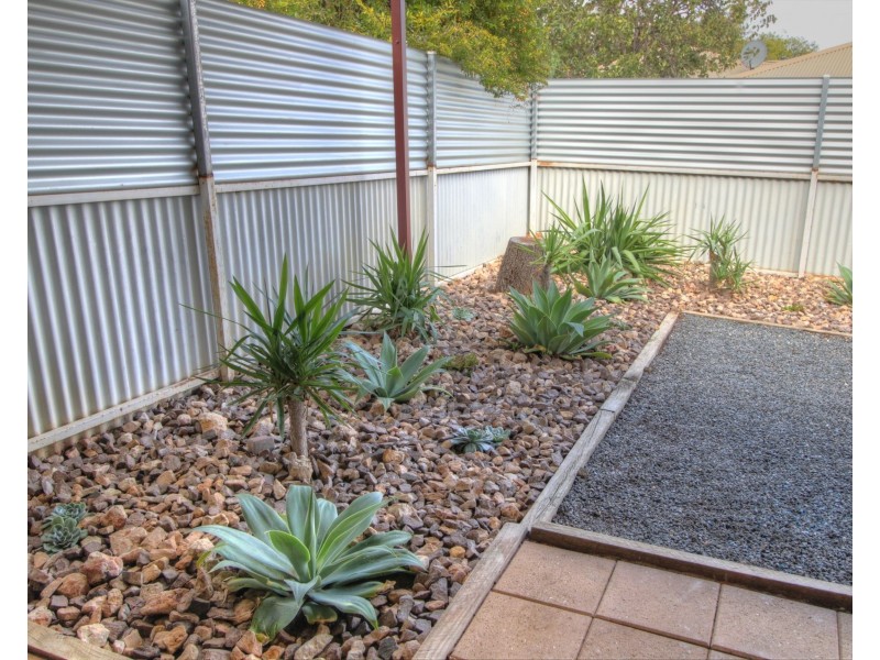 Unit 2, 4 Guy Street, Berri SA 5343