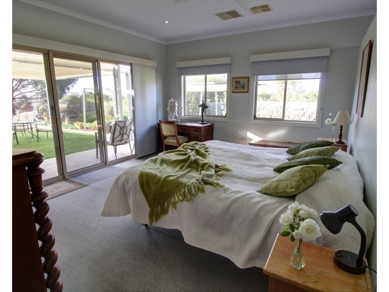 1725 Bookpurnong Road, Loxton SA 5333