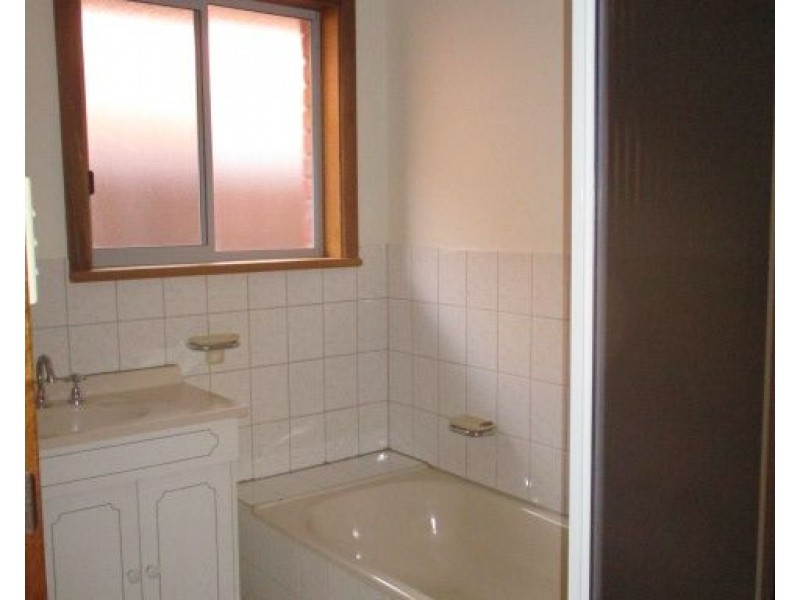 1/16 Cates Avenue, Waikerie SA 5330