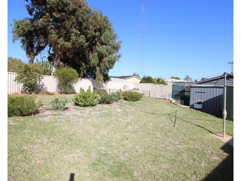 9 Marschall Street, Waikerie SA 5330