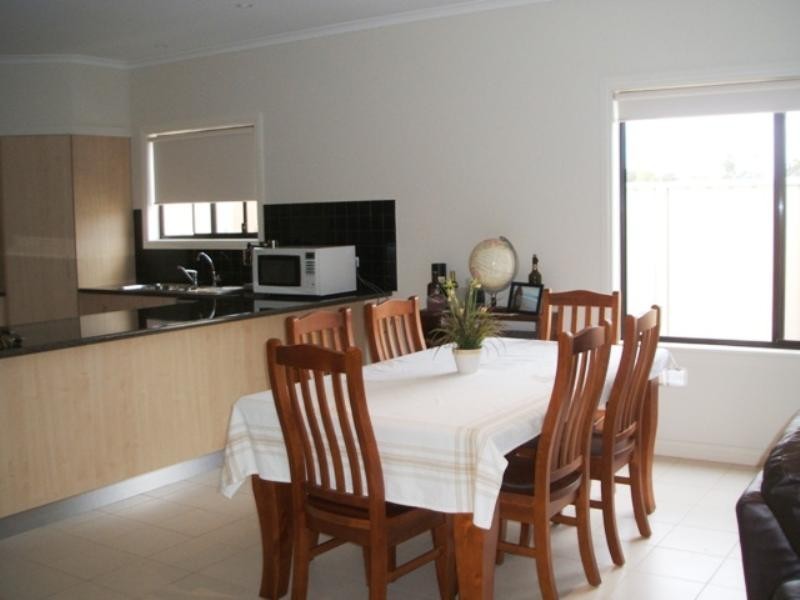 1a Stasinowsky Court, Loxton SA 5333