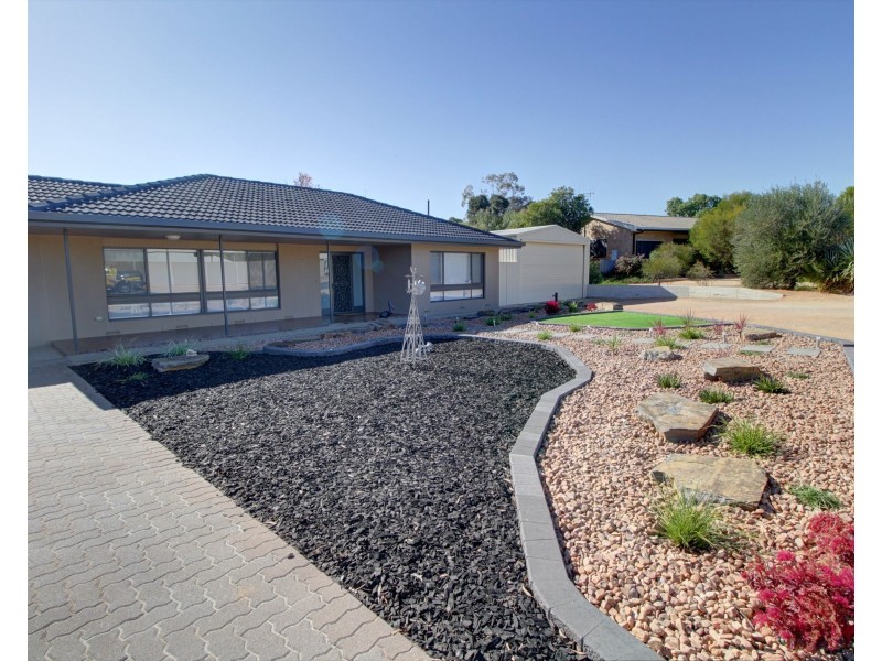 2 Fairway Avenue, Barmera SA 5345