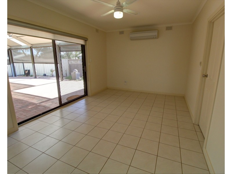 2 Fairway Avenue, Barmera SA 5345