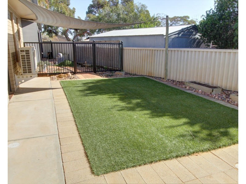 2 Fairway Avenue, Barmera SA 5345