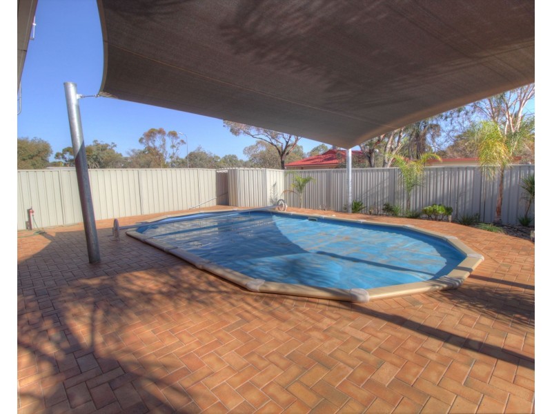 2 Fairway Avenue, Barmera SA 5345