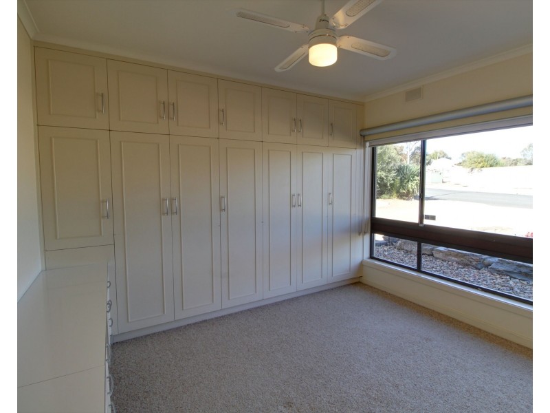 2 Fairway Avenue, Barmera SA 5345