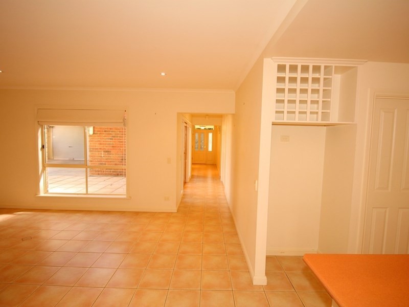 16 McLean Street, Berri SA 5343