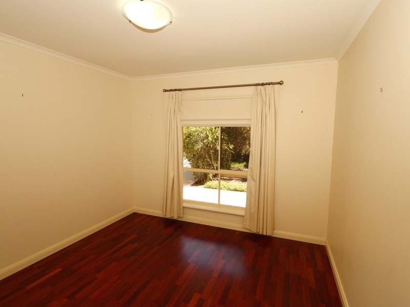 16 McLean Street, Berri SA 5343