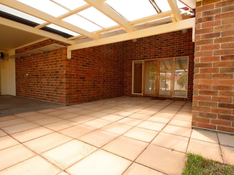 16 McLean Street, Berri SA 5343