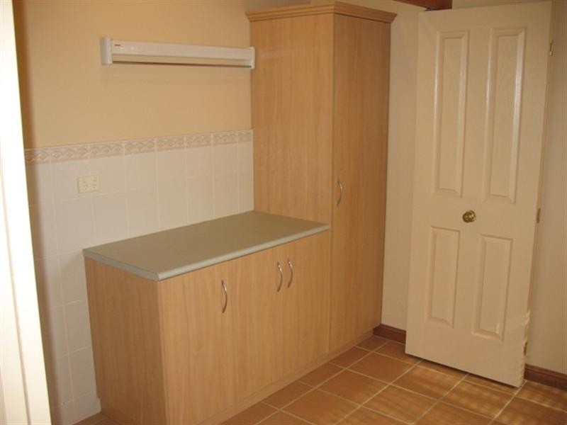 12 Stasinowsky Court, Loxton SA 5333