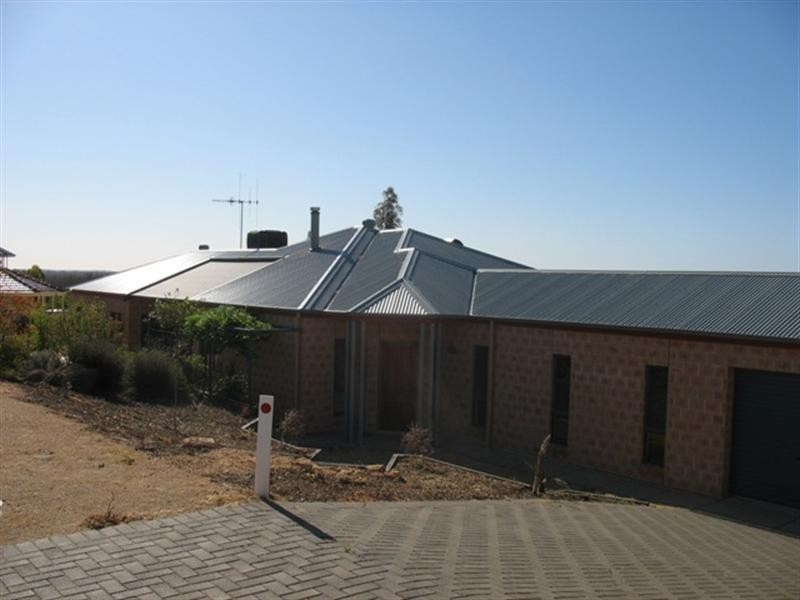 12 Stasinowsky Court, Loxton SA 5333