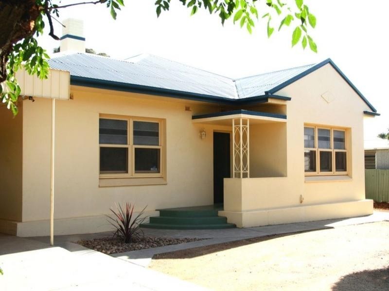 36 Wodonga Avenue, Loxton SA 5333