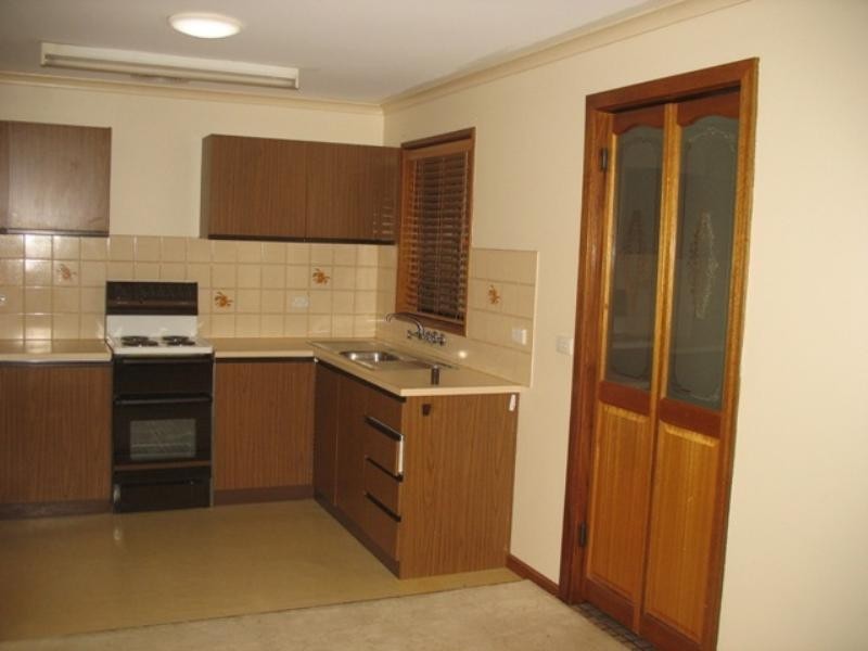 Un 6/7 Reginald Street, Loxton SA 5333