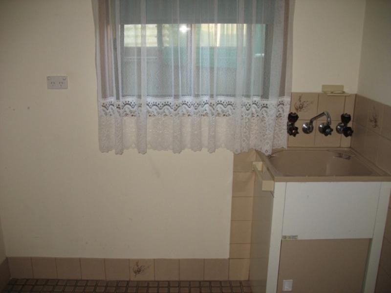 Un 6/7 Reginald Street, Loxton SA 5333