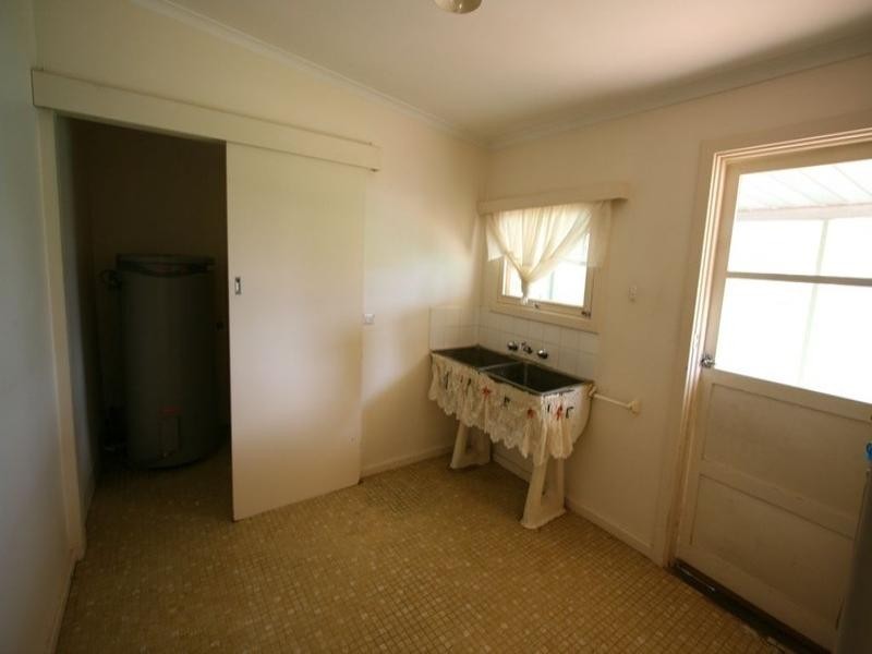 36 Sturt Street, Loxton SA 5333