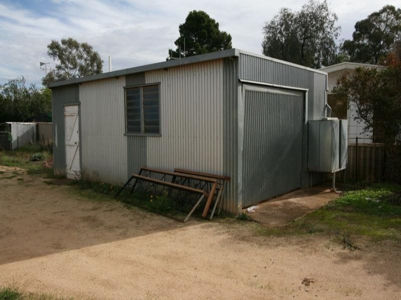 36 Sturt Street, Loxton SA 5333