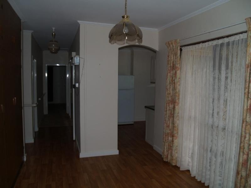 11 Miller Street, Waikerie SA 5330