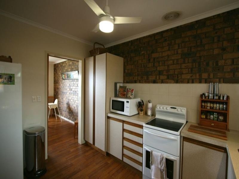 24 Thiele Avenue, Loxton SA 5333