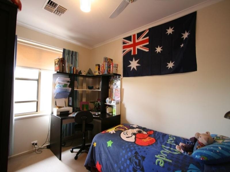 24 Thiele Avenue, Loxton SA 5333