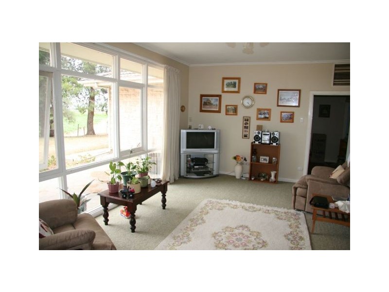 201 Thompson Road, Waikerie SA 5330