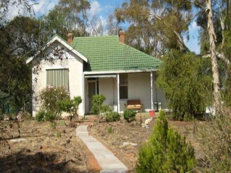 4 Strawbridge Street, Berri SA 5343