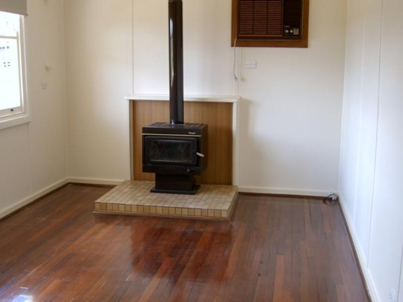 5 Thiele Avenue, Loxton SA 5333