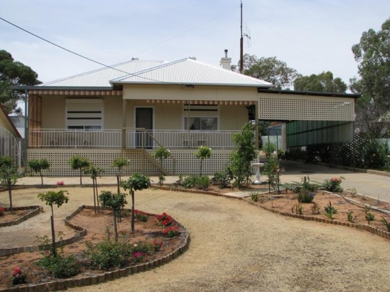 9 Hague Street, Barmera SA 5345