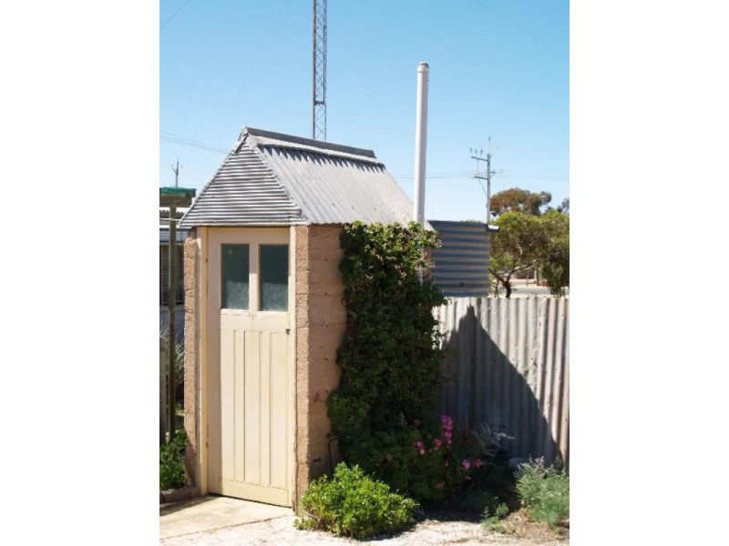 20 Seventh Street, Morgan SA 5320