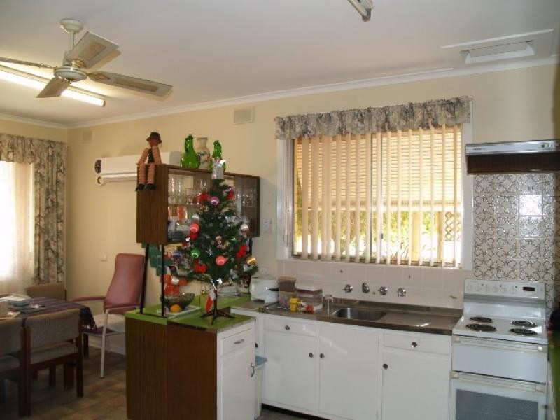 27 Fleming Street, Moorook SA 5332