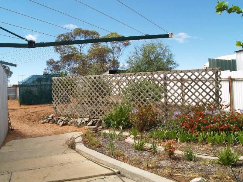 27 Fleming Street, Moorook SA 5332