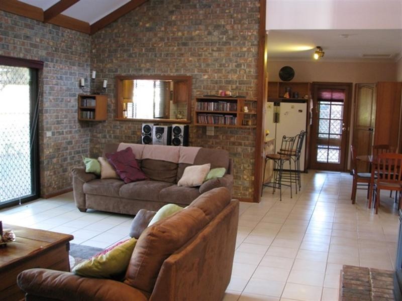 6 Fuller Road, Berri SA 5343